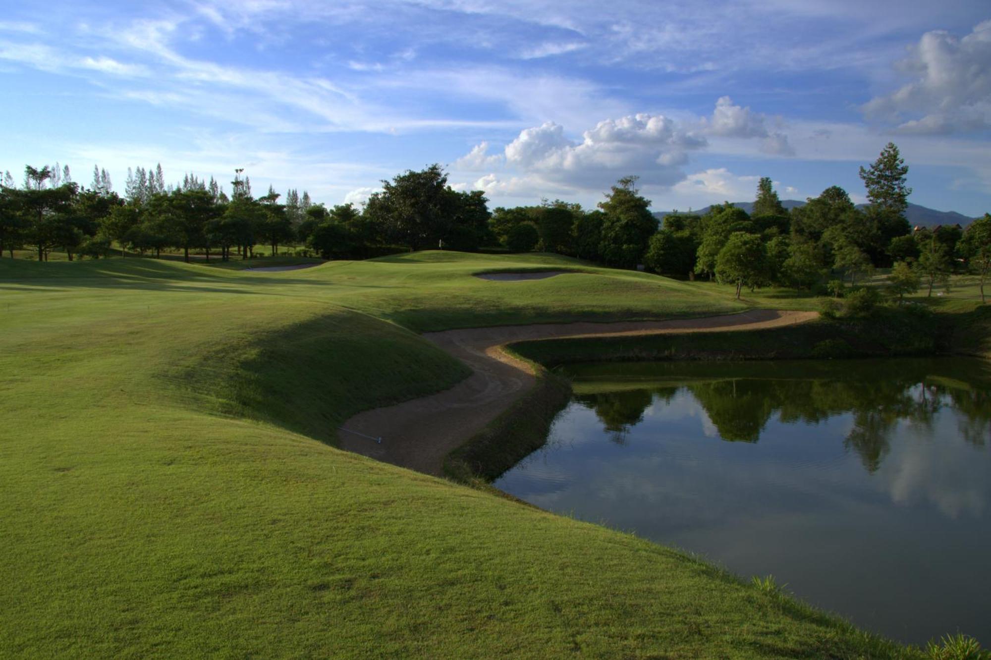 Ban San Sai Mae Jo Golf Resort & Spa מראה חיצוני תמונה