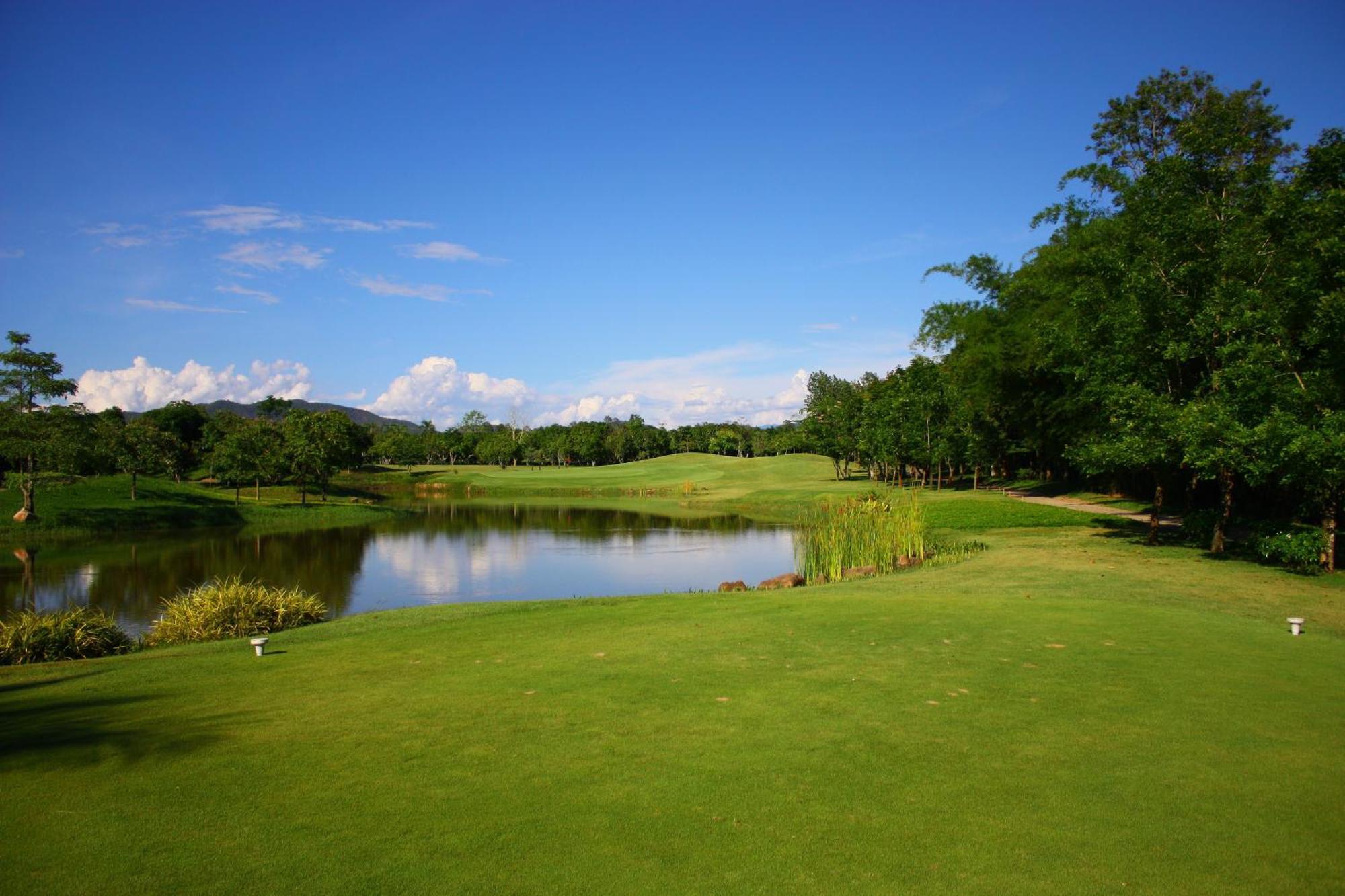 Ban San Sai Mae Jo Golf Resort & Spa מראה חיצוני תמונה