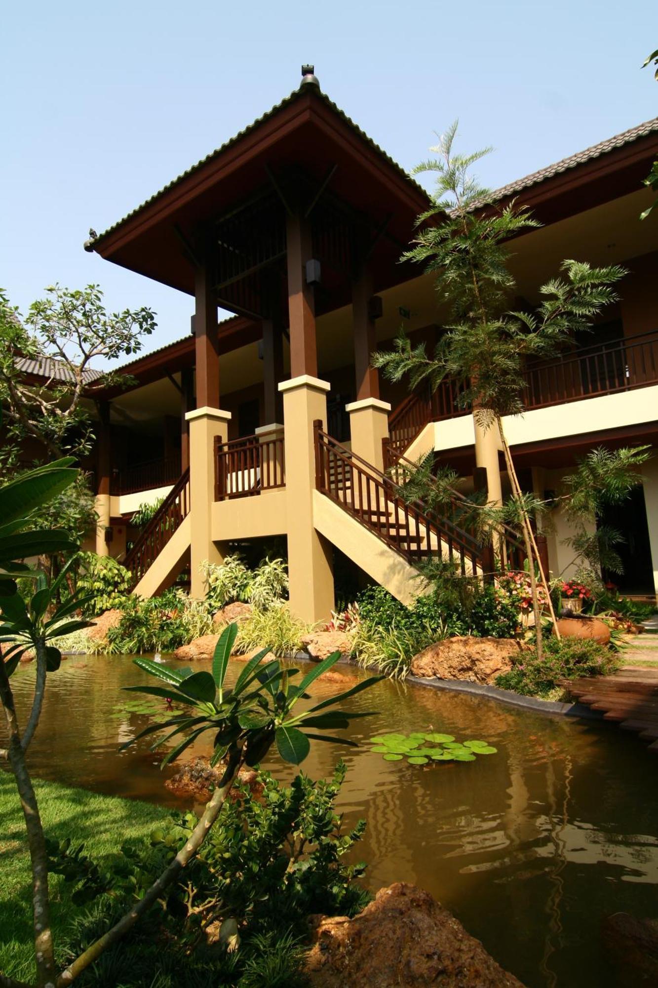 Ban San Sai Mae Jo Golf Resort & Spa מראה חיצוני תמונה
